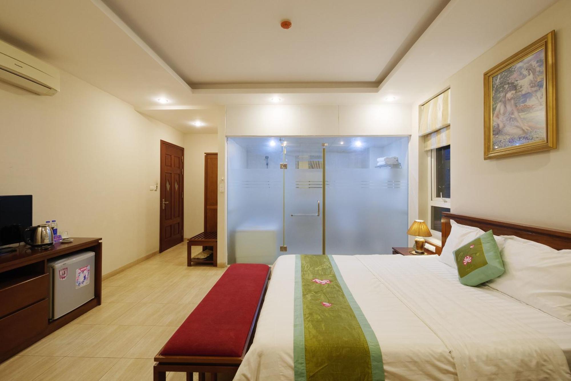 Ngan Ha Hotel Long Bien Hanoi Eksteriør billede