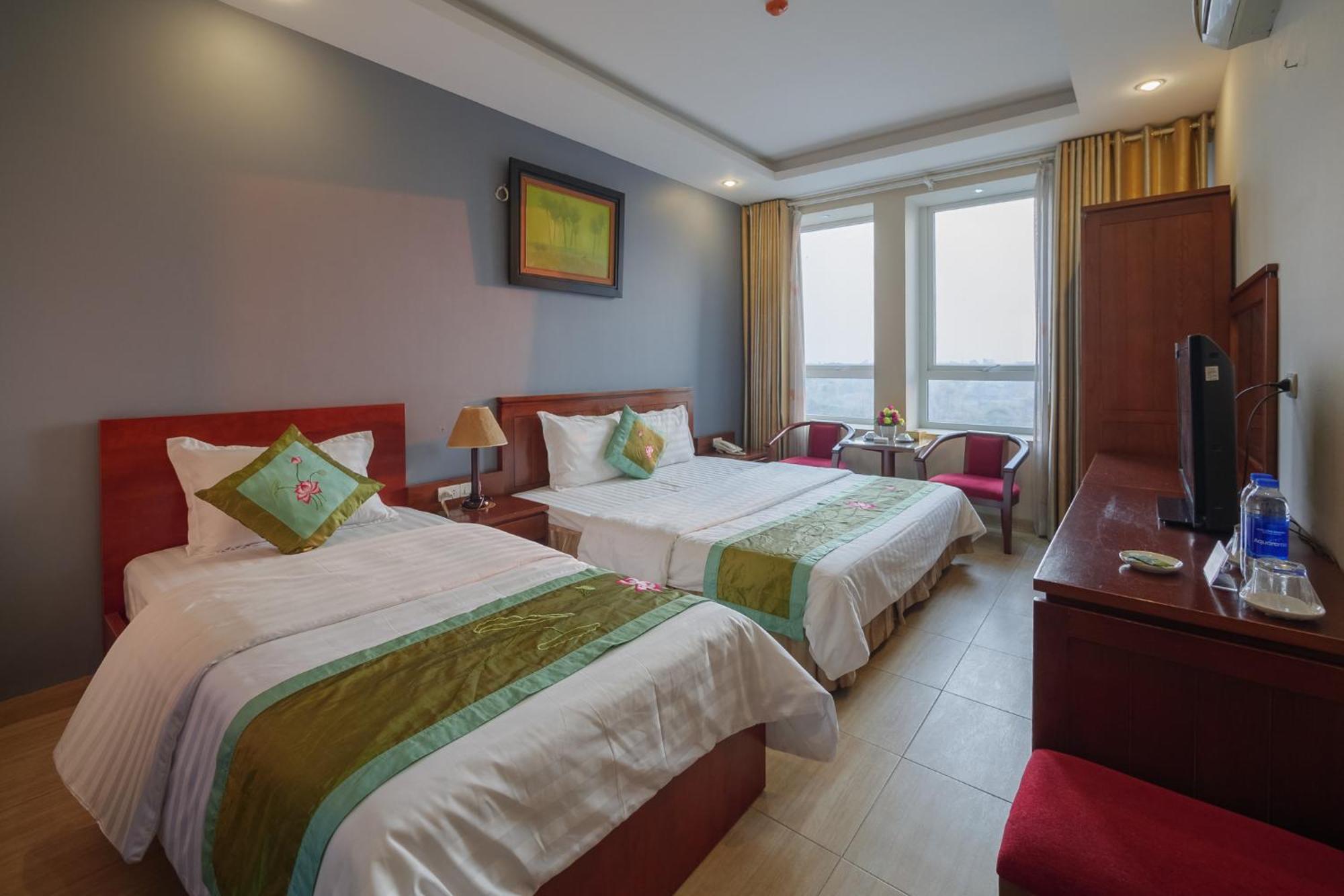 Ngan Ha Hotel Long Bien Hanoi Eksteriør billede