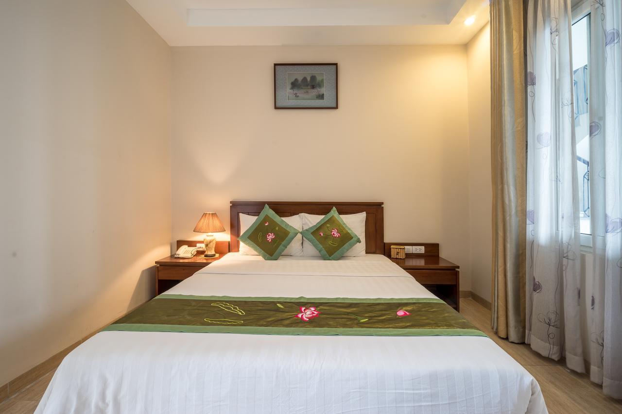 Ngan Ha Hotel Long Bien Hanoi Eksteriør billede